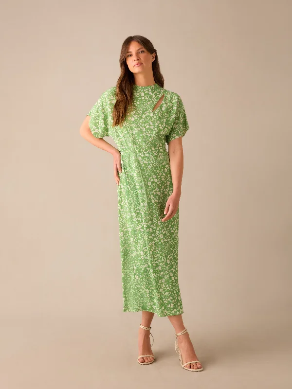 Petite Green Ditsy Print Tuck Waist Midi Dress Fashionable Chiffon Midi Dress