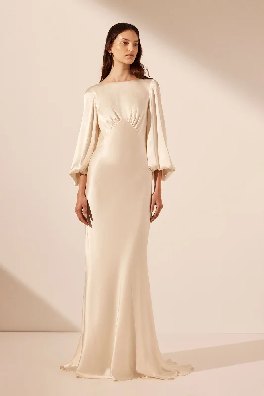 LA LUNE OPEN BACK BALLOON SLEEVE MAXI DRESS - CREAM Comfortable Flowy Maxi Dress