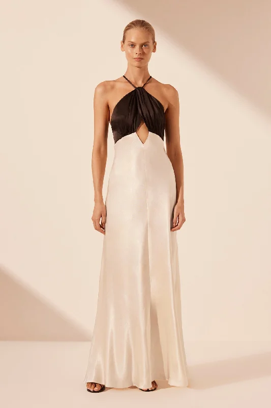 LINO CROSS BACK HALTER MAXI DRESS - CREAM/BLACK Comfortable Ruffle Maxi Dress