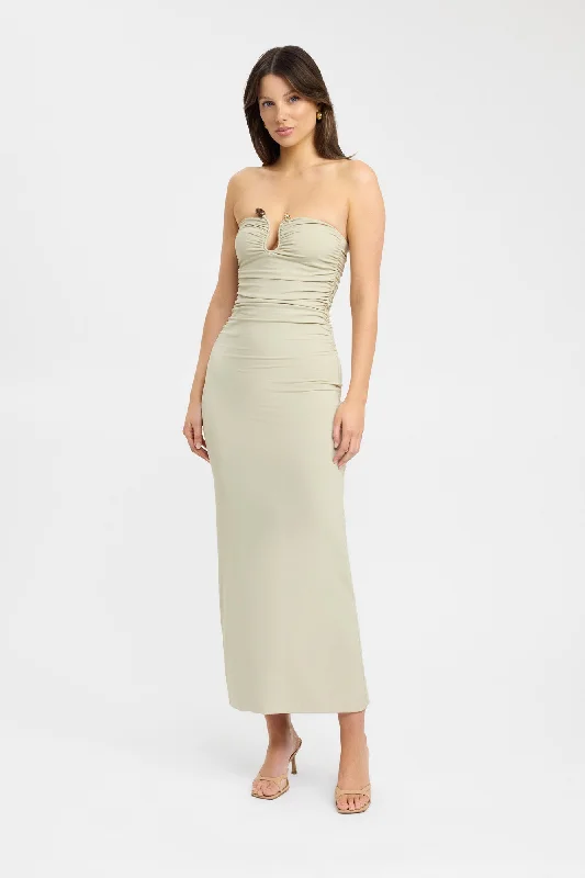 Tayla Trim Maxi Dress Elegant Maxi Dress with Pockets