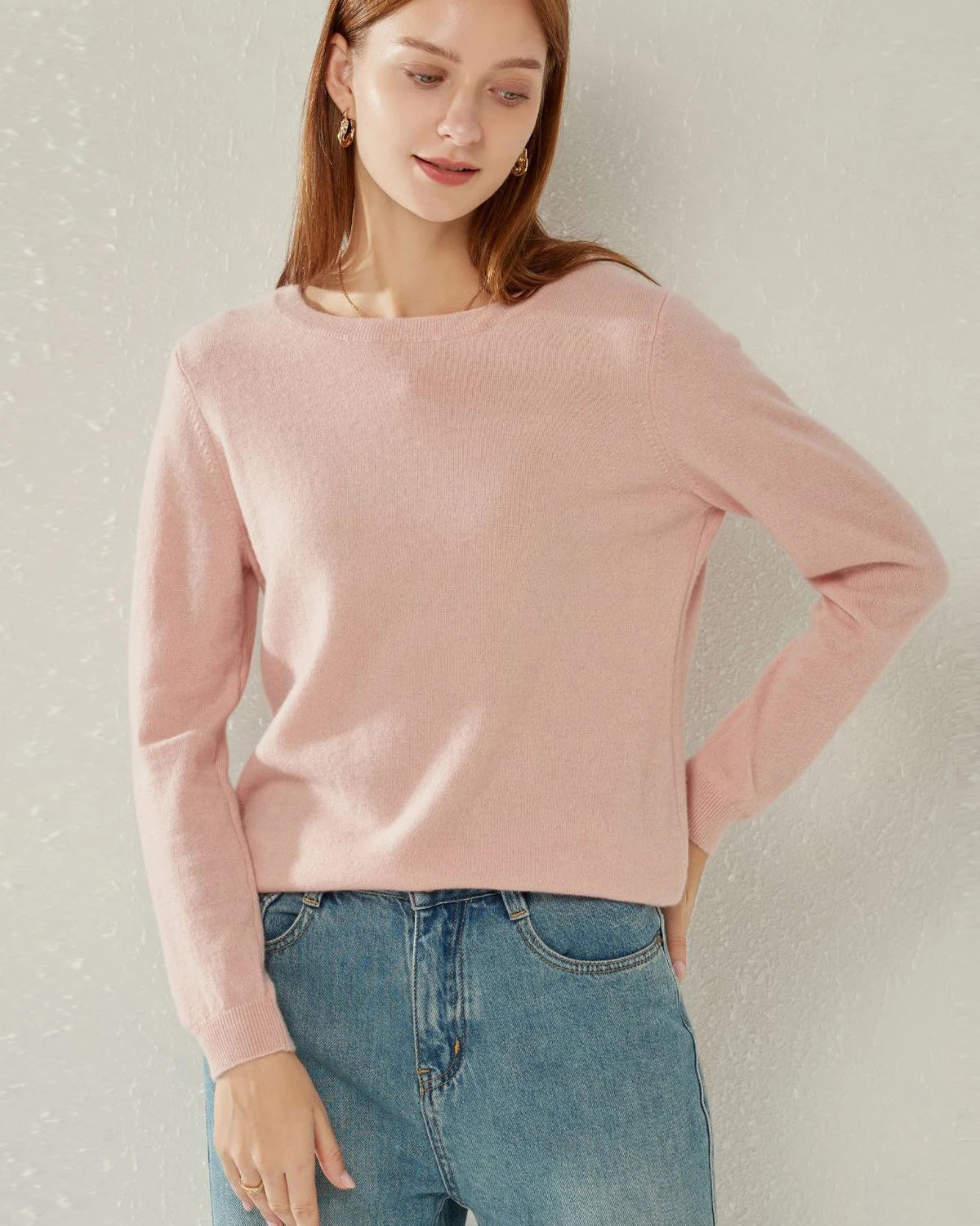 Classic-Fit Crewneck Cashmere Sweater High Neck Crew Neck V-Neck